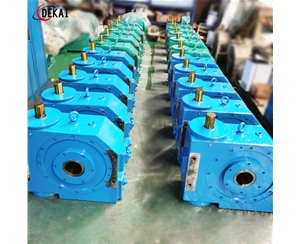 德凱A225鋼廠(chǎng)連鑄機(jī)專(zhuān)用二次包絡(luò)蝸桿減速機(jī)